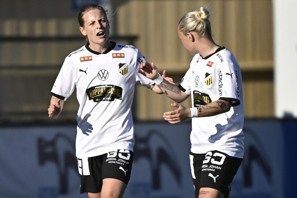 Häckens Anna Anvegård stärkte VM-chansen genom två mål mot Brommapojkarna.