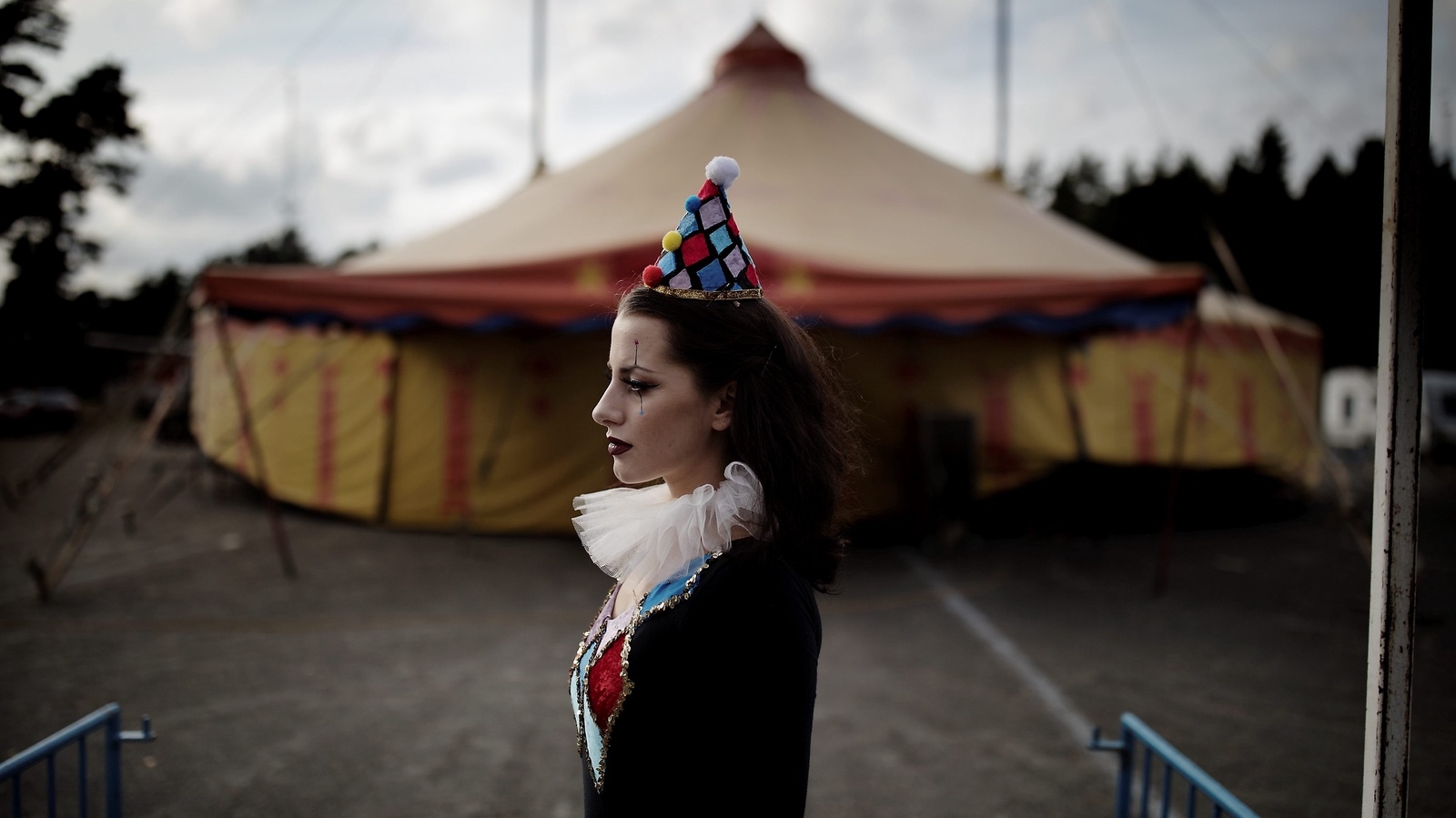 Simona Rhodin är ”den sista cirkuprinessan” – den som kanske ska       ta över och fortsätta att driva Cirkus Rhodin. Foto: Åsa Sjöström