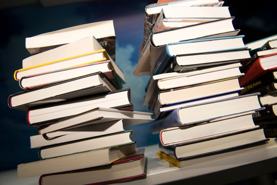 Snäckebacksskolan har beställt 300 böcker av författaren Magnus Nordin som ska läsas av skolans sjuor och deras manliga vårdnadshavare under läsprojektet ”Läs för din framtid”.