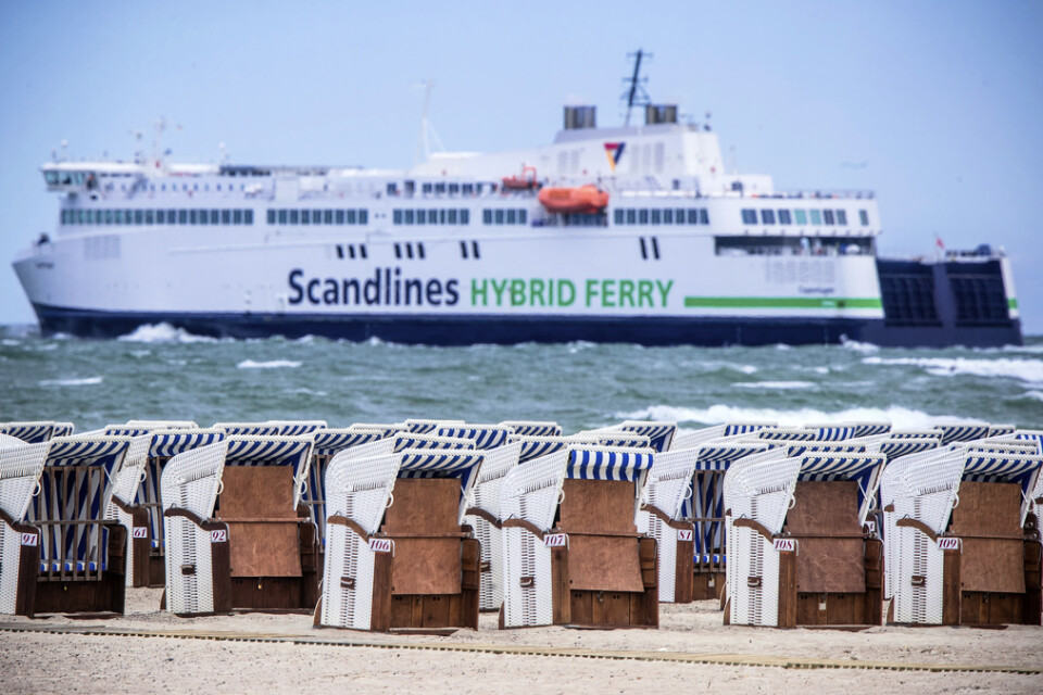 Scandlines, vars färja Copenhagen här fotograferats vid Rostock, är ett av de rederier som märkt en markant nedgång i antalet danska passagerare.