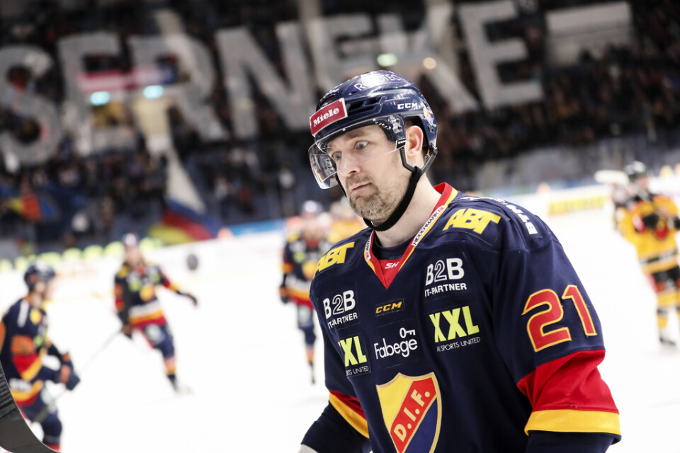 Patrik Berglund spelade i Djurgården den senaste säsongen, men vill nu till Brynäs. Arkivbild.