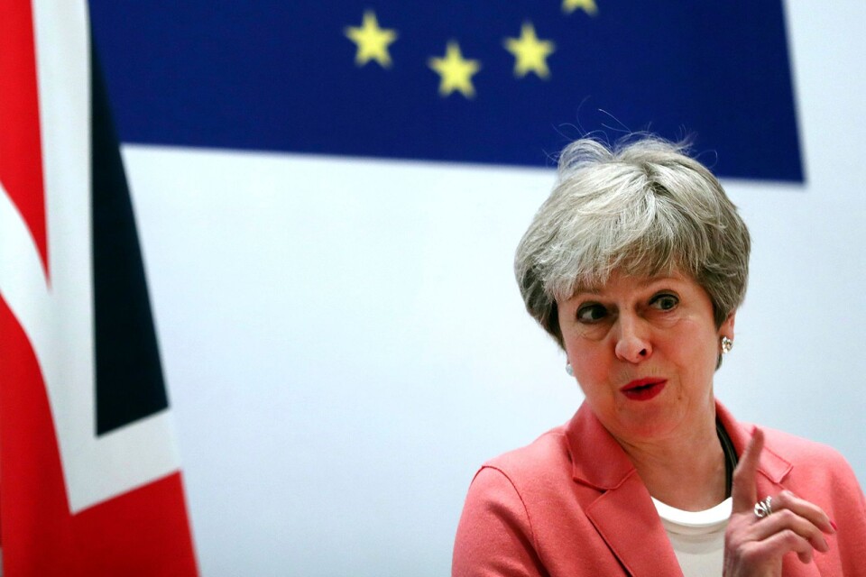 Theresa May ger sig inte. Storbritannien ska lämna EU 29 mars.