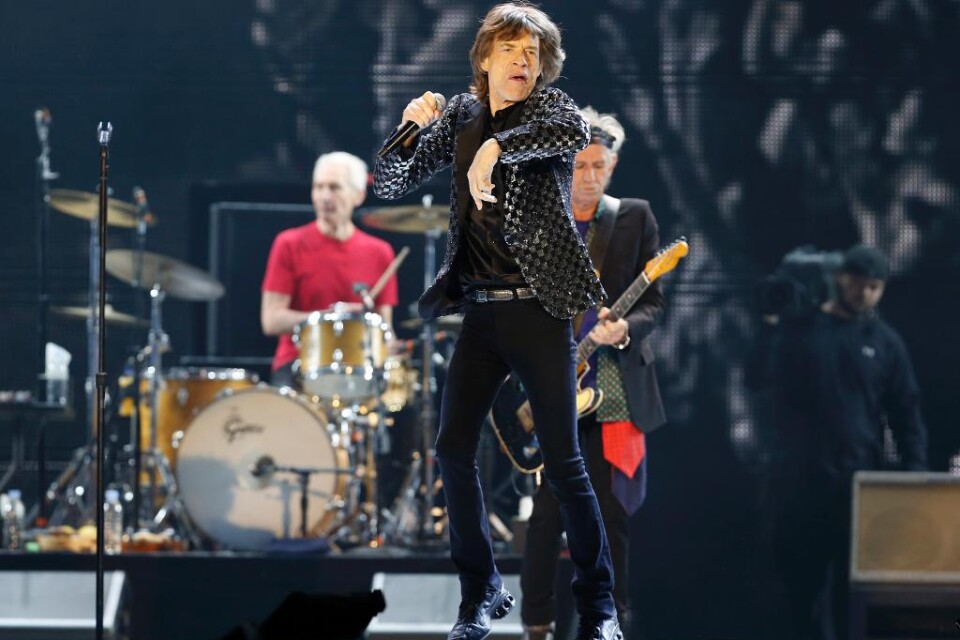 Mick Jagger fyller 72 om ett par månader, och i fjol fick han sitt första barnbarnsbarn. Men Rolling Stones-sångaren har inga planer på att trappa ned, säger han till Rolling Stone. - Nej, inte direkt. Jag funderar på var nästa turné ska bli, jag funder