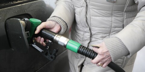 Det blir inte mycket med SD:s löften om bensinpriset