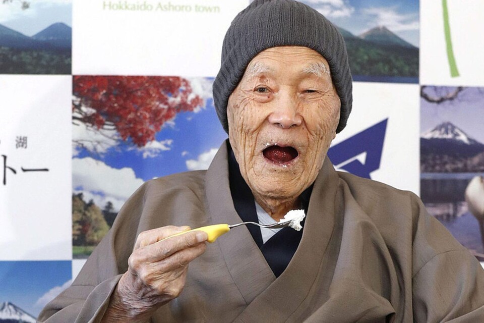 Masazo Nonaka utsågs till världens äldste man ifjol. Arkivbild.