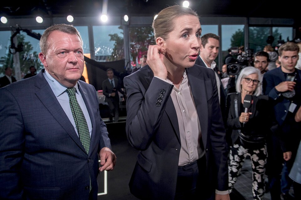 Mette Frederiksen (S) og statsminister Lars Lökke Rasmussen (V) efter en valdebatt på danska TV2.