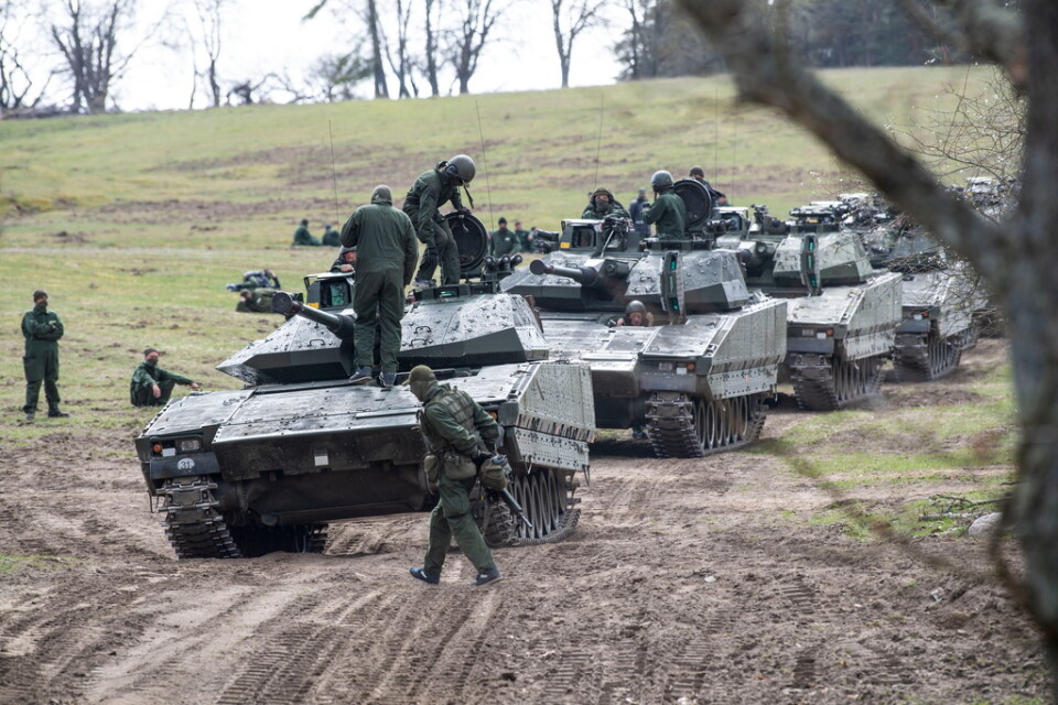 På en hemlig plats i Sverige har ukrainska soldater under våren övats för strid.