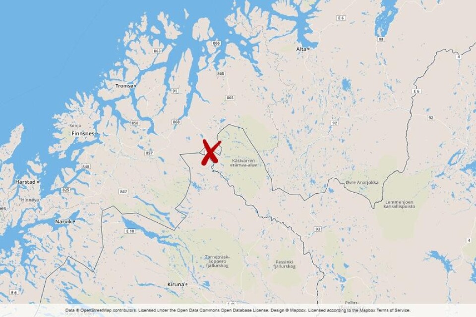 En person har omkommit då en norsk minihelikopter störtat nära Kilpisjärvi på finska sidan om gränsen vid Treriksröset. Minihelikoptern hade två passagerare ombord. Ambulanshelikoptrar är på plats och den andra personen har lindriga skador enligt räddni