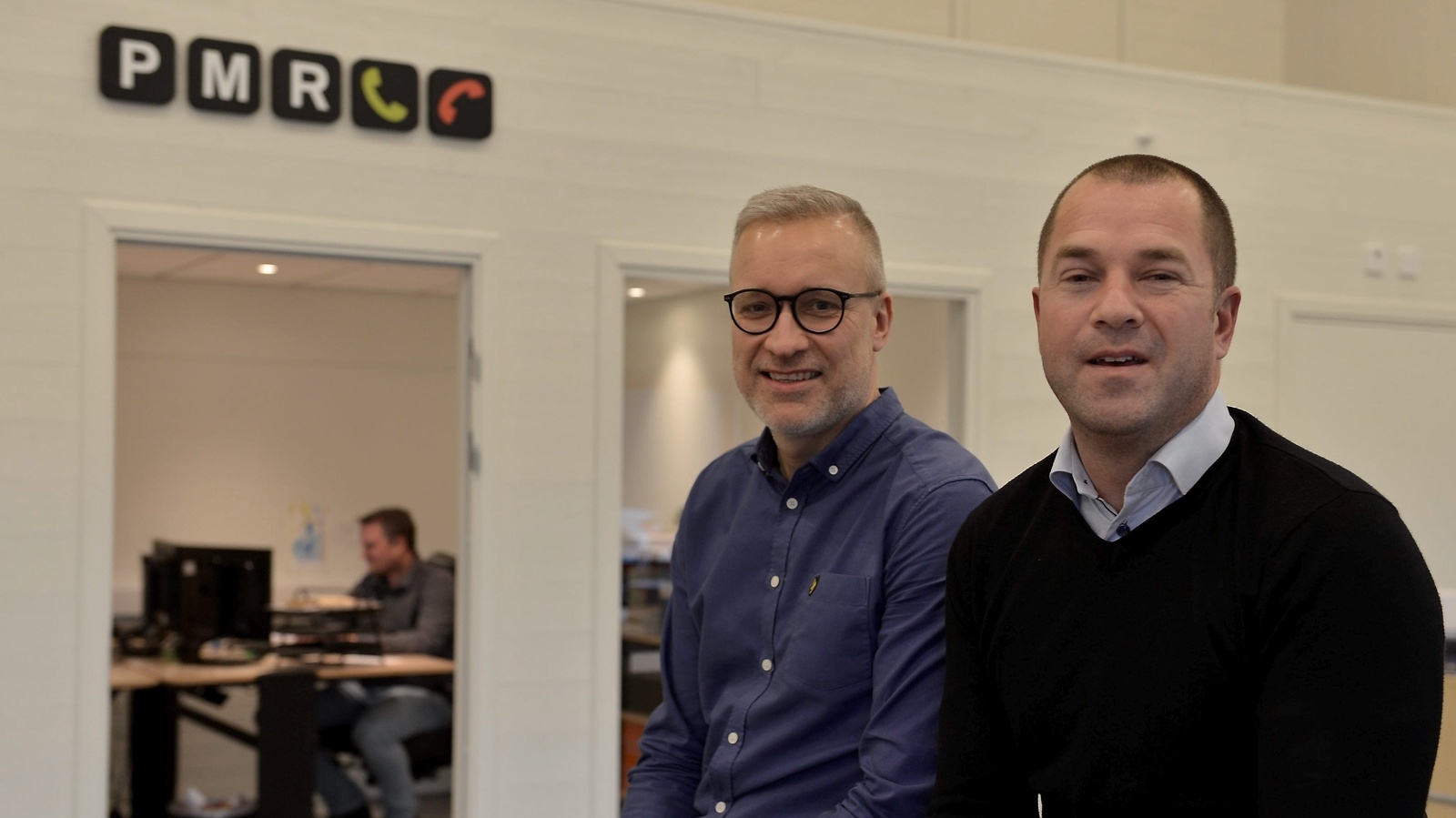 Fredrik Pålsson och Pelle Lilja på PMR ser ljust på framtiden för företaget, som har valt att nischa in sig på företag. 
											                Foto: Eva Frid