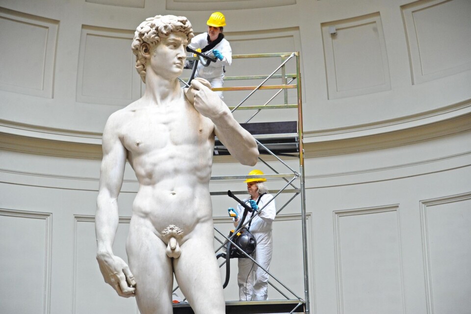 Michelangelos David finns i Florens. För mycket naket?