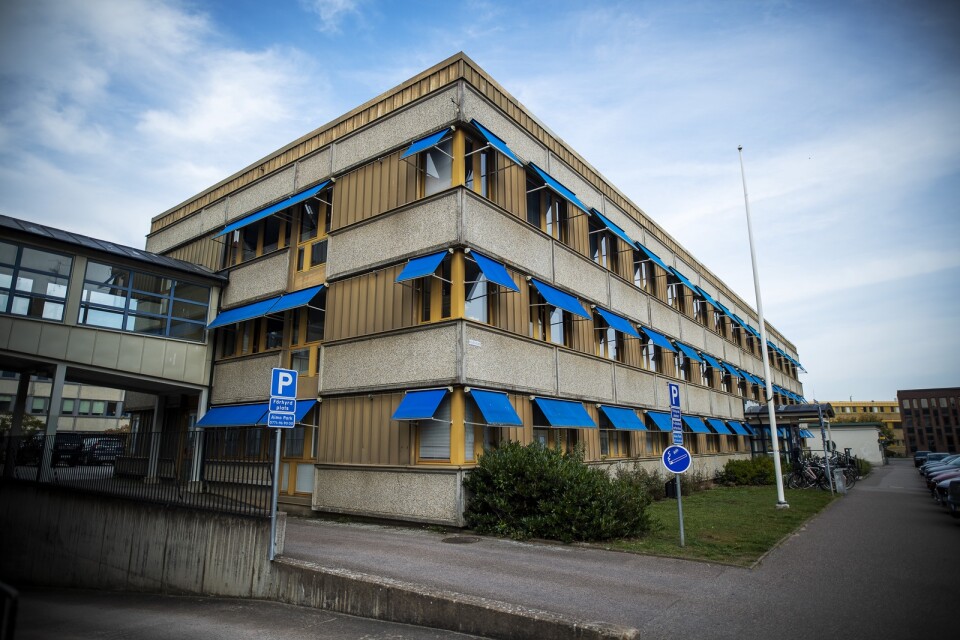 Socialförvaltningens kontor i Kalmar. Här har man tidigare inte haft problem med barn och yngre som dras in i gäng, men nu har ett gäng dykt upp som socialtjänsten har hög oro för.