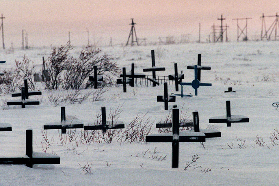 En gammal kyrkogård för tyska krigsfångar vid ett av Stalintidens läger i Vorkuta i norra Ryssland. Bara några mil bort satt Oleg Sentsov i fånglägret i Labytnangi. Arkivbild.