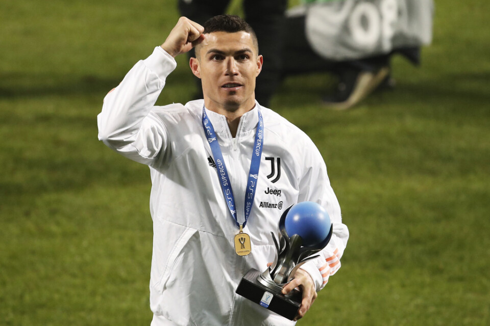 Cristiano Ronaldo firar segern i den italienska supercupen.