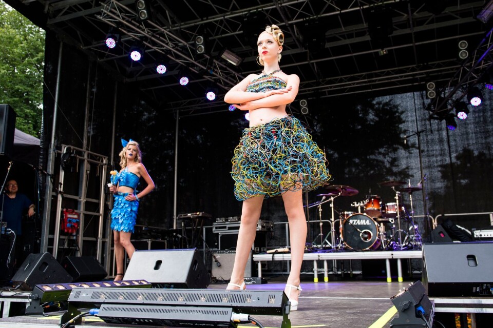 Live Green varvar modevisning med konserter i Hoglands Park under Skärgårdsfesten. 2019 ställdes festivalen in i Karlskrona.