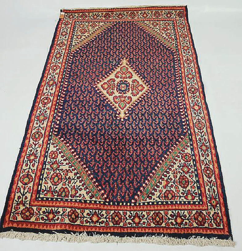 Ett tips är att leta mattor på auktion, oftast bra priser och då kan man även kosta på en kemtvätt. Orientalisk matta klubbades för 550 kr hos Auktionsfirma Kenneth Svensson.