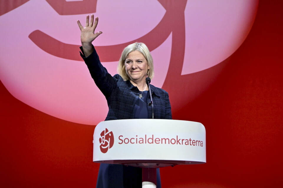 Socialdemokraternas partiledare Magdalena Andersson talar vid Socialdemokraternas valvaka.