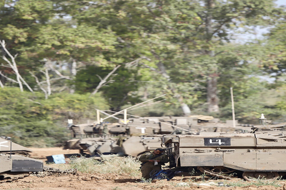 En israelisk soldat vid gränsen mot Gaza. Bilden har ingen koppling till händelserna i texten. Arkivbild.