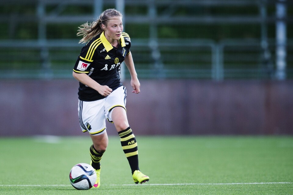 2015 spelade Juliette Kemppi för AIK.