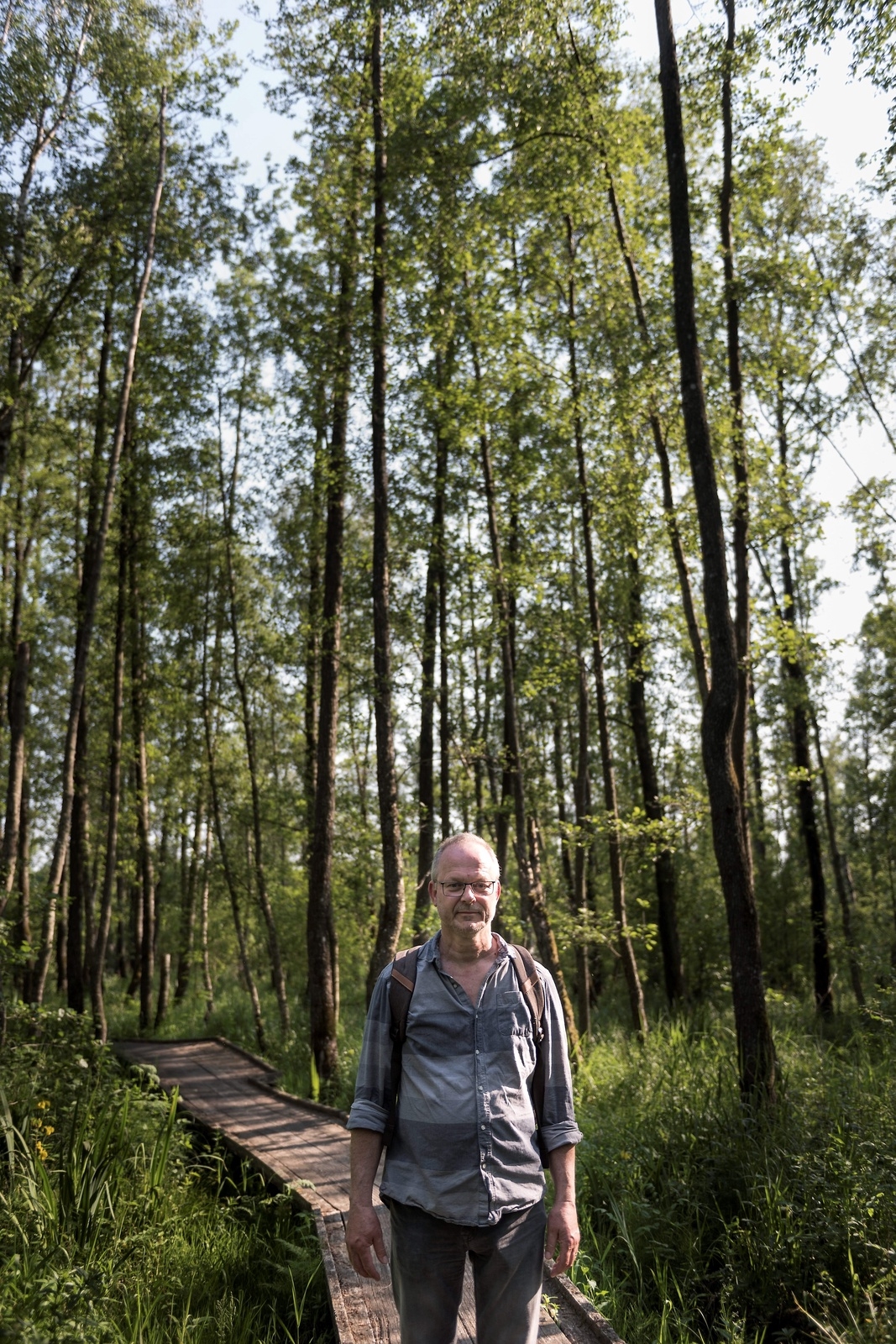Lars-Erik Williams har arbetat som ekolog i Hässleholms kommun sedan 2002. Det är ett varierat arbete, dels eftersom årstiderna förändrar landskapet, dels eftersom naturen i sig är i ständig förändring.