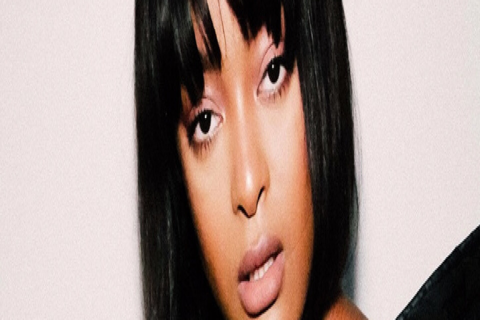 Svenska artisten Blenda skriver kontrakt med Pharrell Williams skivbolag. Pressbild.