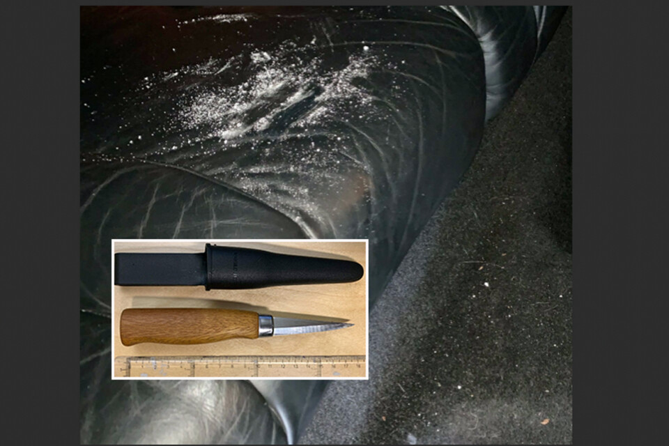 22-åringen hade kokain på sätet och en kniv på golvet när han stoppades av polisen.