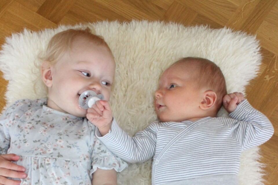 Jeanette och Jonatan Bard, Oskarshamn, fick den 24 april en son som heter Alfred. Vikt 3 894 g, längd 52 cm. Syskon: Agnes.