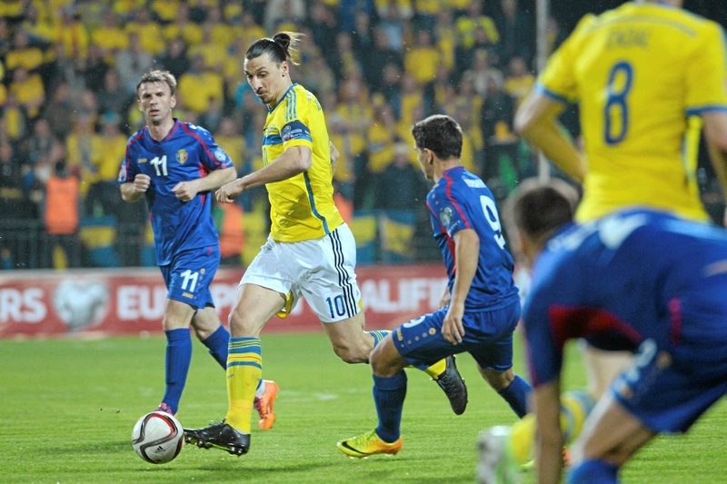Zlatan Ibrahimovic gjorde båda målen när Sverige vann med 2–0 mot Moldavien. Foto: JANERIK HENRIKSSON/TT