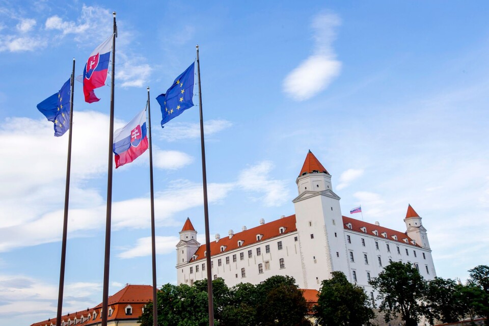 Slottet i Bratislava, en av de stora turistmagneterna i den slovakiska huvudstaden.