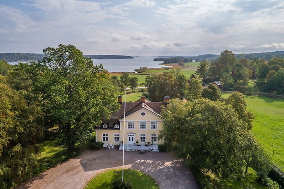 6. Ullevi Gård, Gamleby. Utropspris: 4 700 000 kronor. Boarea: 460 kvadratmeter.