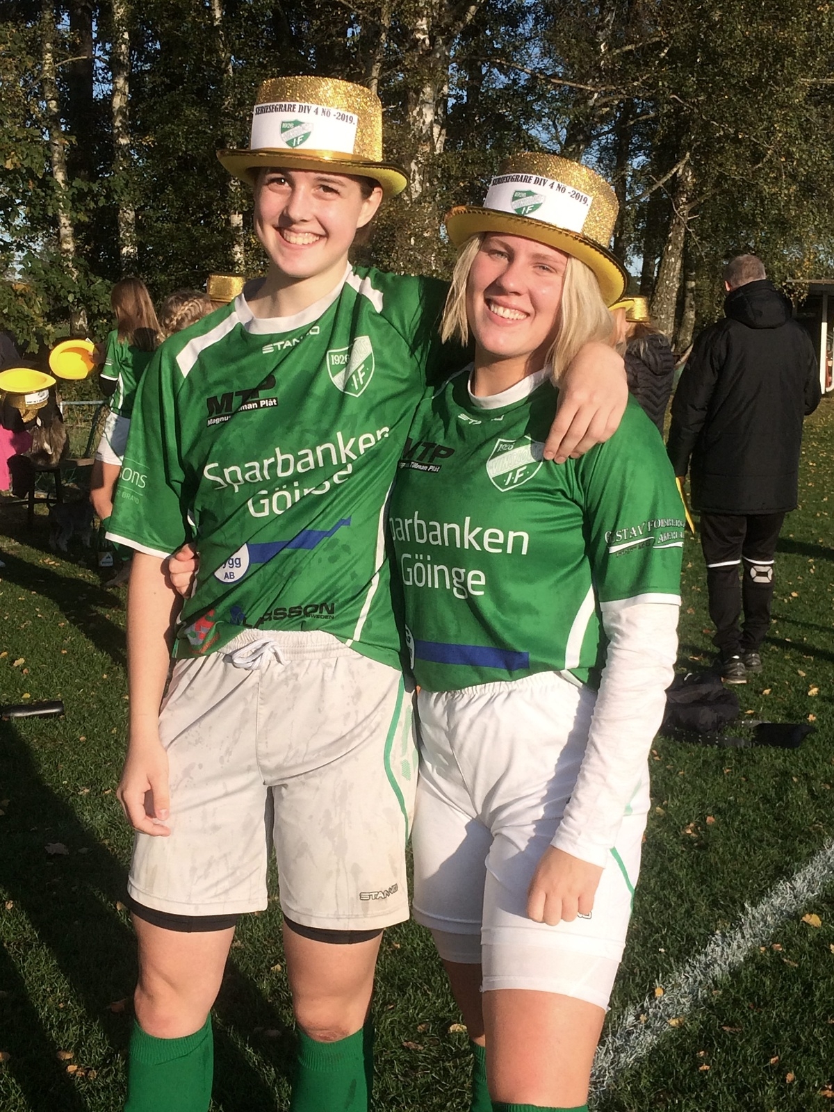 Zanna Carlsson (31 mål) och Tuva Sedin (28 mål) svarade för nästan hälften av Vinslövs mål. Foto: Privat