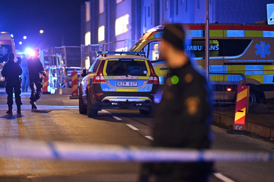 Fyra tonåringar skottskadades i Oxie i Malmö.