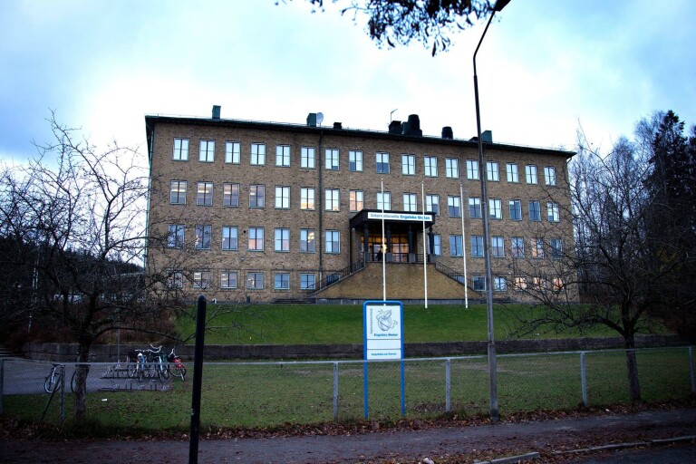 För mycket hud bestraffas på Boråsskolan