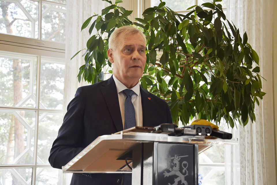 Finlands statsminister Antti Rinne tar emot inresta Bryssel-korrespondenter i sitt residens i Helsingfors.