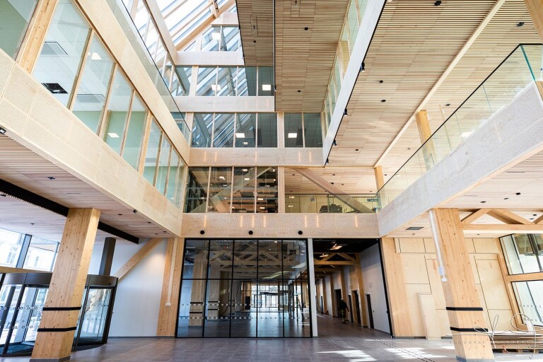 Kommun- och stationshuset i Växjö kan utses till ”Årets bygge”