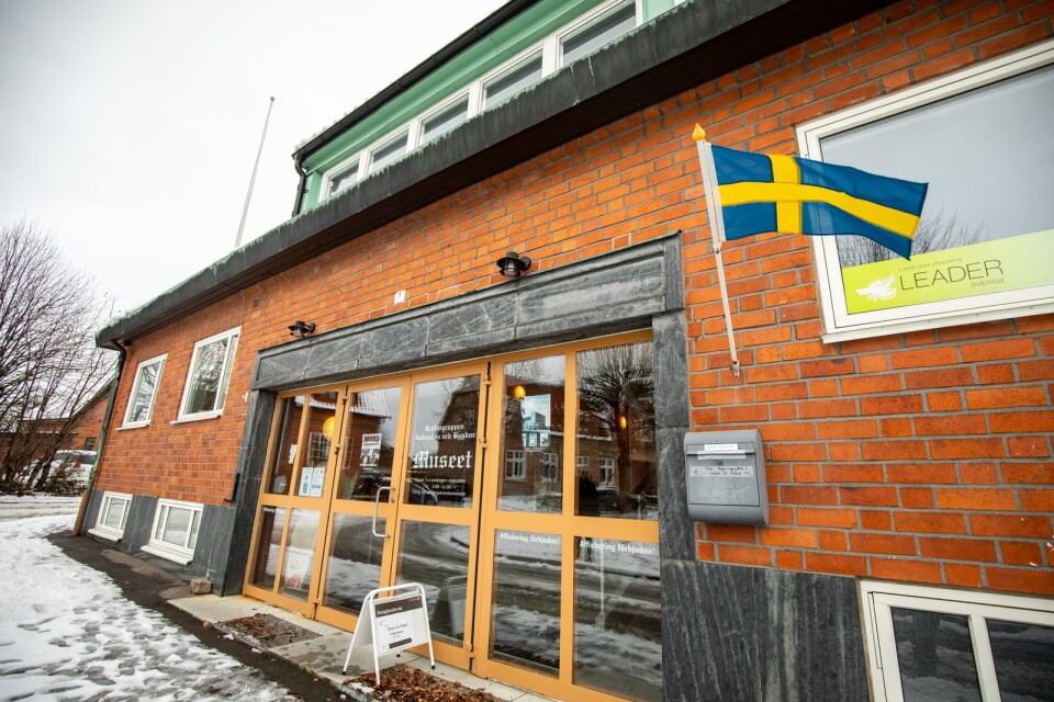 När styret sålde ut det gamla kommunhuset i Anderslöv för något år sedan lovades att det inte skulle påverka verksamheten, skriver Mats Sjölin (V).