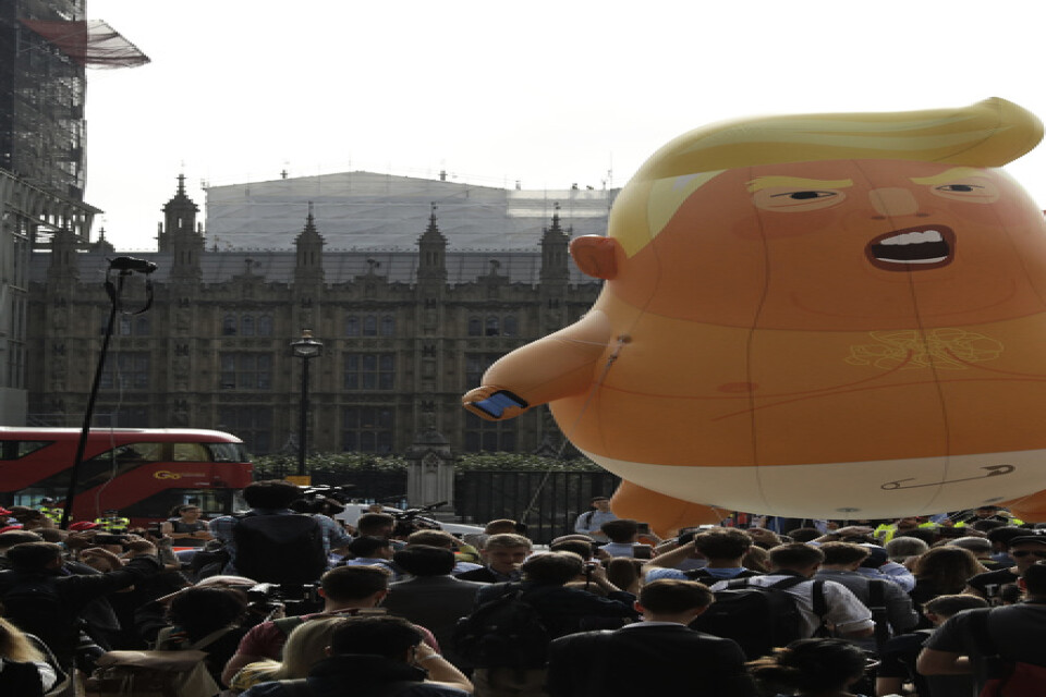 Så här såg det ut när USA:s president Trump kom till London den 13 juli 2018. Nu är en likadan ballong på plats inför presidentbesöket i Danmark den 2–3 september. Arkivbild.