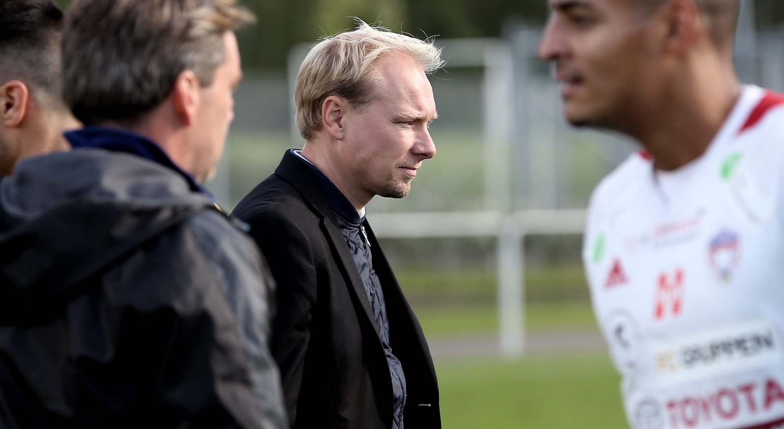 IFK-tränaren Daniel Nilsson var nöjd. Foto: Stefan Sandström