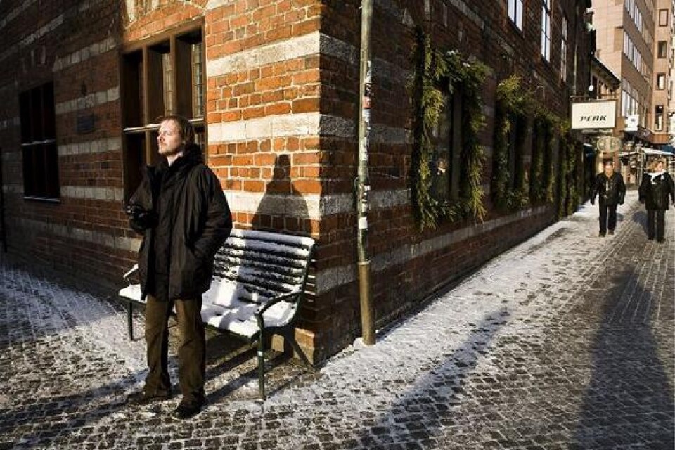 Ljudvän Fredrik Emmerfors i centrala Malmö, vars hus en av ljudguider berättar om.