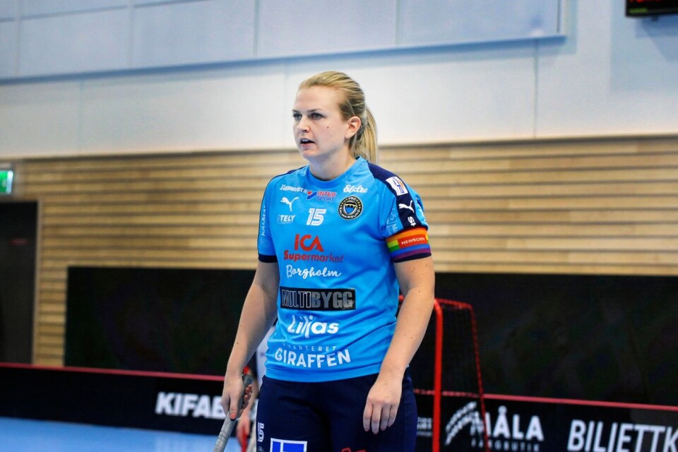 Lagkaptenen Malin Andersson fortsätter i FBC-tröjan säsongen 2020/21.