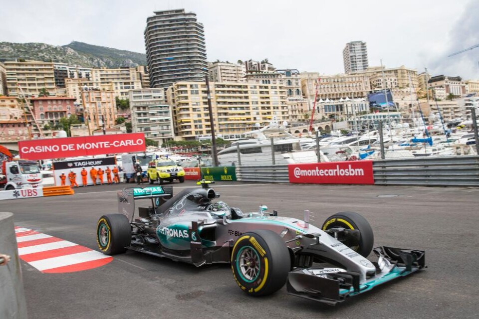 Han har vunnit Monacos klassiska stadslopp de två senaste åren. Men det är inte enda anledningen till att Nico Rosberg känner sig bekväm på gatorna. Han är uppvuxen och bor fortfarande i furstendömet. - Det är väldigt häftigt att kunna sova i sin egen sä