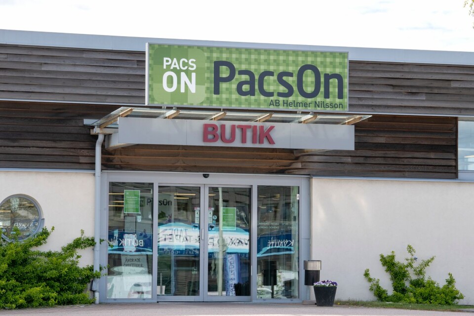 Pacson finns på 18 orter i Sverige. I Växjö har det klassiska tilläggsnamnet Helmer Nilsson.