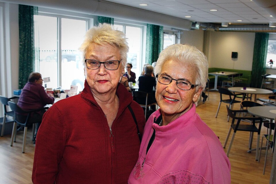 Berit Liberg och Anna-Lisa Nyström är med i styrelsen för Borås och Sveriges äldsta pensionärsförening. Foto: Jan Pettersson