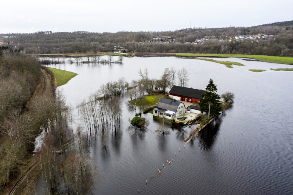 Översvämning i Nissan i halländska Åled. Halland är ett av tre län där översvämningarna nu ska dokumenteras, efter ett beslut av Myndigheten för samhällsskydd och beredskap. Arkivbild.