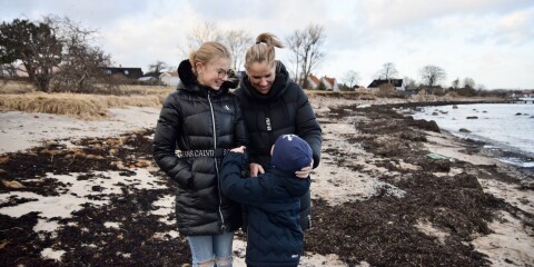 Louise Ekdahl, 40, bor med sina barn i Skillinge – som har minst andel boende i åldrarna 20-39 i hela sydöstra Skåne. Här med barnen Herta och Ebbe.