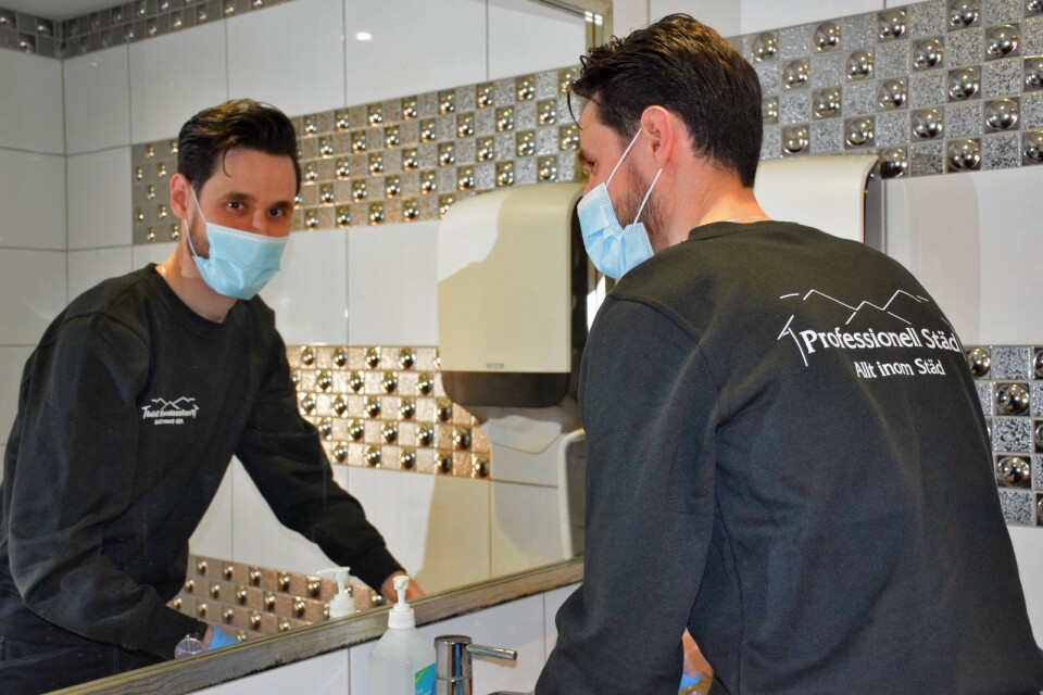 Mohamad Rihawi's cleaning company has both private individuals and companies as customers. “We have everything from daily home cleaning to window cleaning and cleaning roofs.