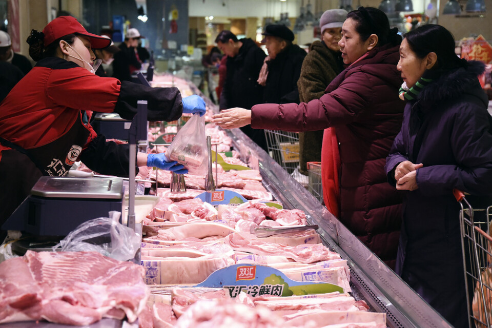Priset på fläskkött i kinesiska butiker rusade uppåt med 116 procent i januari. Arkivbild