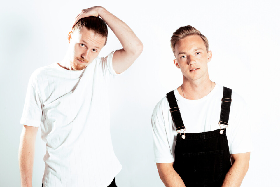 Arvid Ångström och JV Arnell i duon Klicken har släppt singlarna "Hippie" och "Old school" som fått spridning på Tiktok. Pressbild.