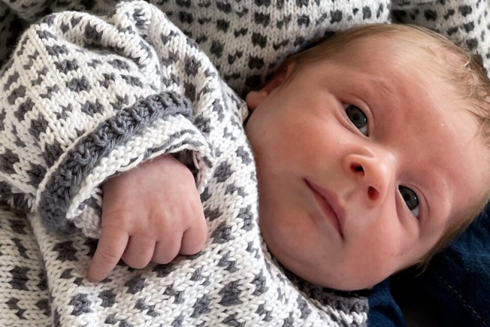 Julia Wijkman och Sebastian Erlandsson, Kalmar, fick den 1 april en son som heter Tage. Vikt 3490 g, längd 50 cm. Syskon: Olle.