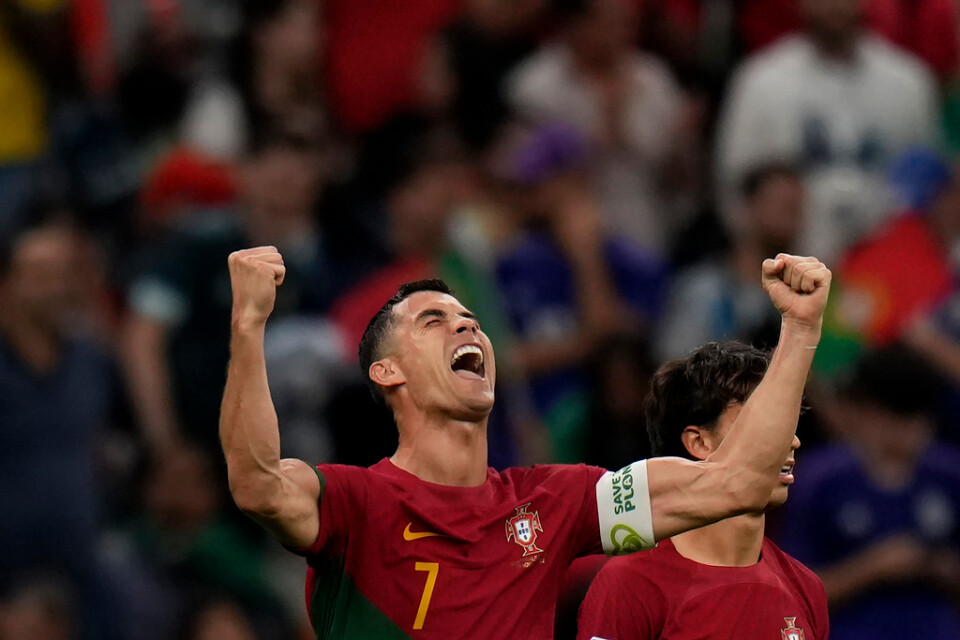 Cristiano Ronaldo firar 1–0-målet – som han senare blev av med.