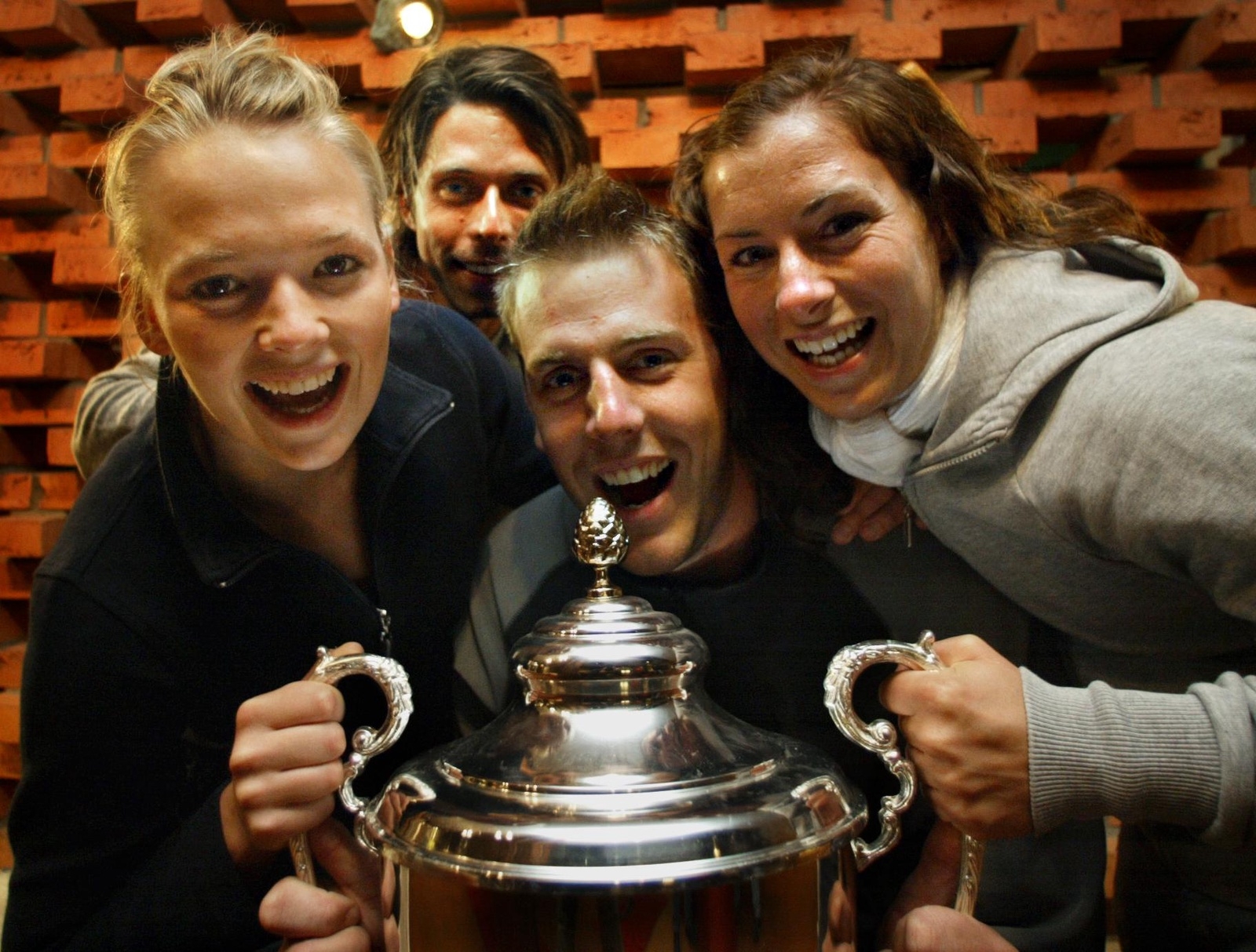 Sanna Westman, Marcus Jerlmark, Anders Håkansson och Anna Snaar blev Kalmars egna hjältar när de kammade hem hela ”Stadskampen” 2005.